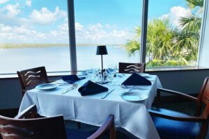 Beachfront Restaurants on Marco Island